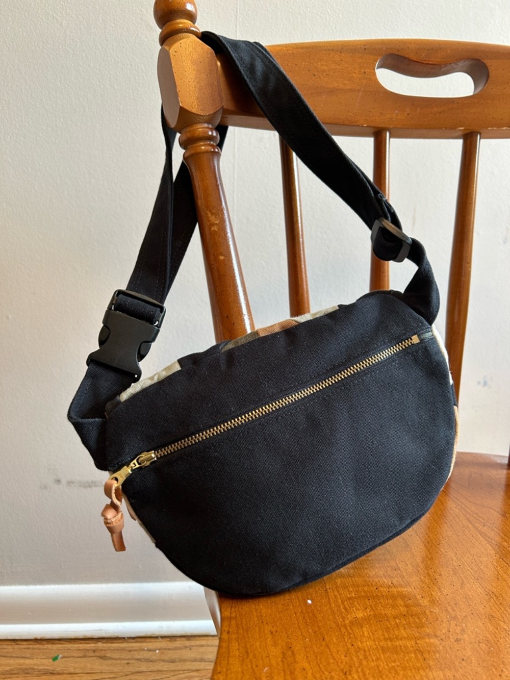 MadebyHank Kaleidoscope Fanny Bag - Picture 3 of 4